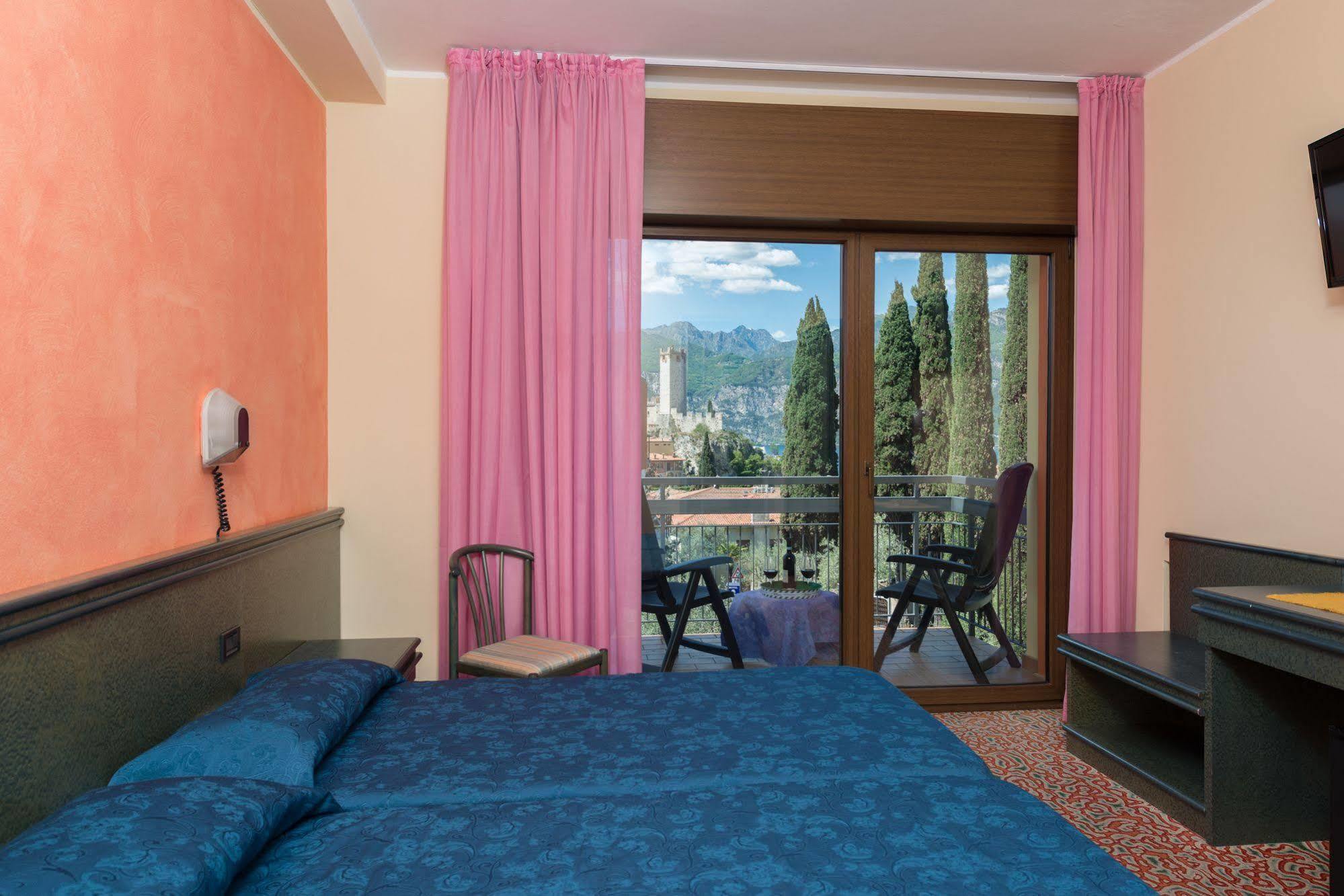 Catullo 3* Malcesine